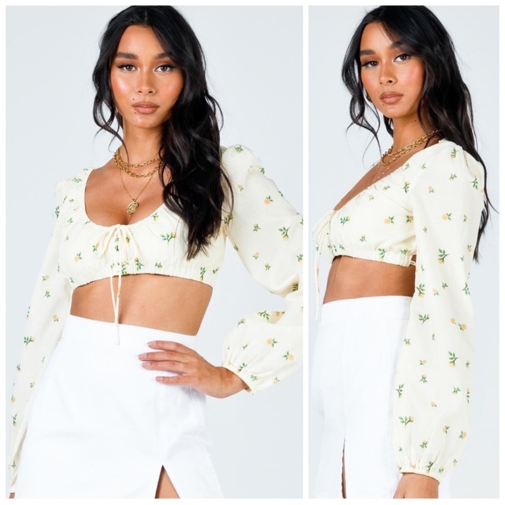 PRINCESS POLLY Violetta Crop Top in Pale Yellow size 4